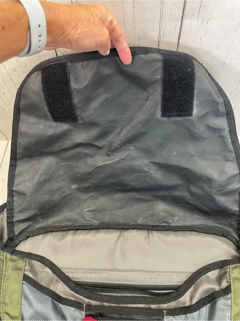 Timbuk2 Classic Messenger Bag Luggage Collection with Trolley Sleeve *Medium